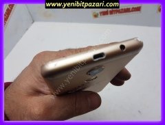 ARIZALI LENOVO K33A48 cep telefonu anakart test edilemedi ( ekran kırık pil yok çalışmıyor kasa ezikler var )