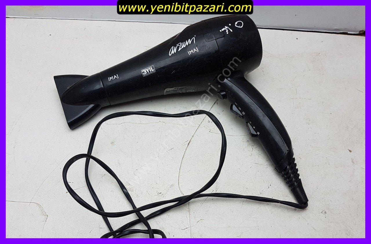 2. el Arzum imaj AR-5011 2200W saç kurutma makinesi ( filtre ve kapagı yok ) sorunsuz çalışıyor