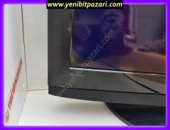 arızalı çalışan arçelik GRUNDIG Gr32-120 3 HD LCD Tv 82 ekran ( kırık ve ekranda yatay çizgiler var ) kumanda yok