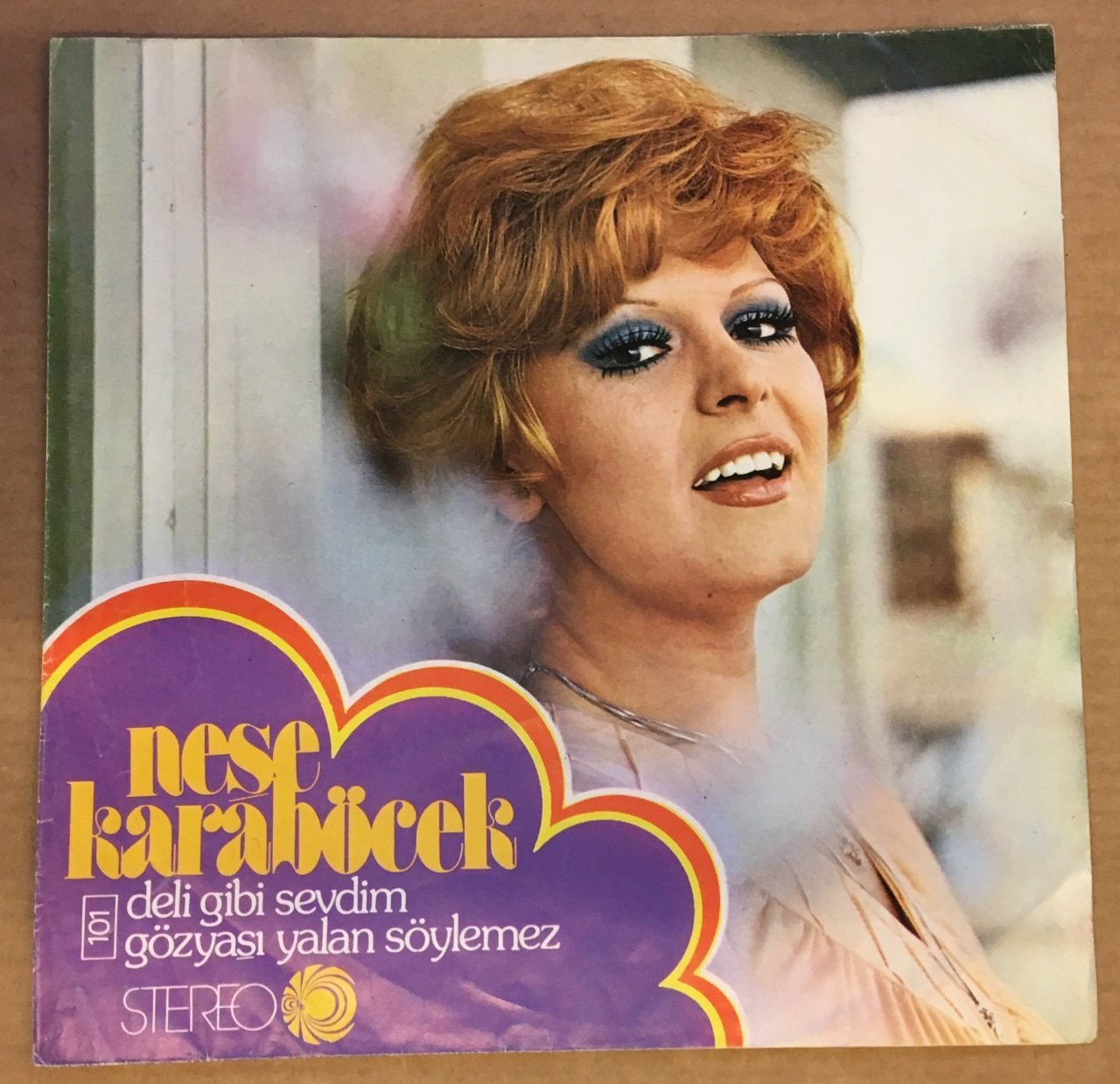 NEŞE KARABÖCEK DELİ GİBİ SEVDİM 45LİK KAPAĞI DİKKAT SADECE KAPAKTIR