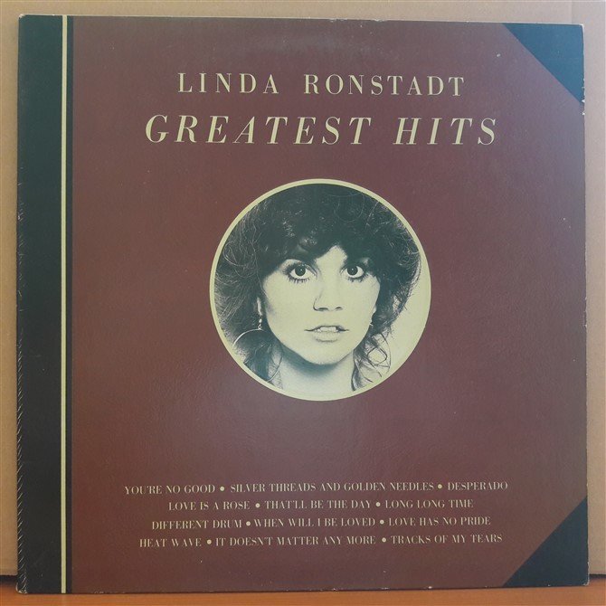 LINDA RONDSTADT - GREATEST HITS (1976) - 2.EL PLAK