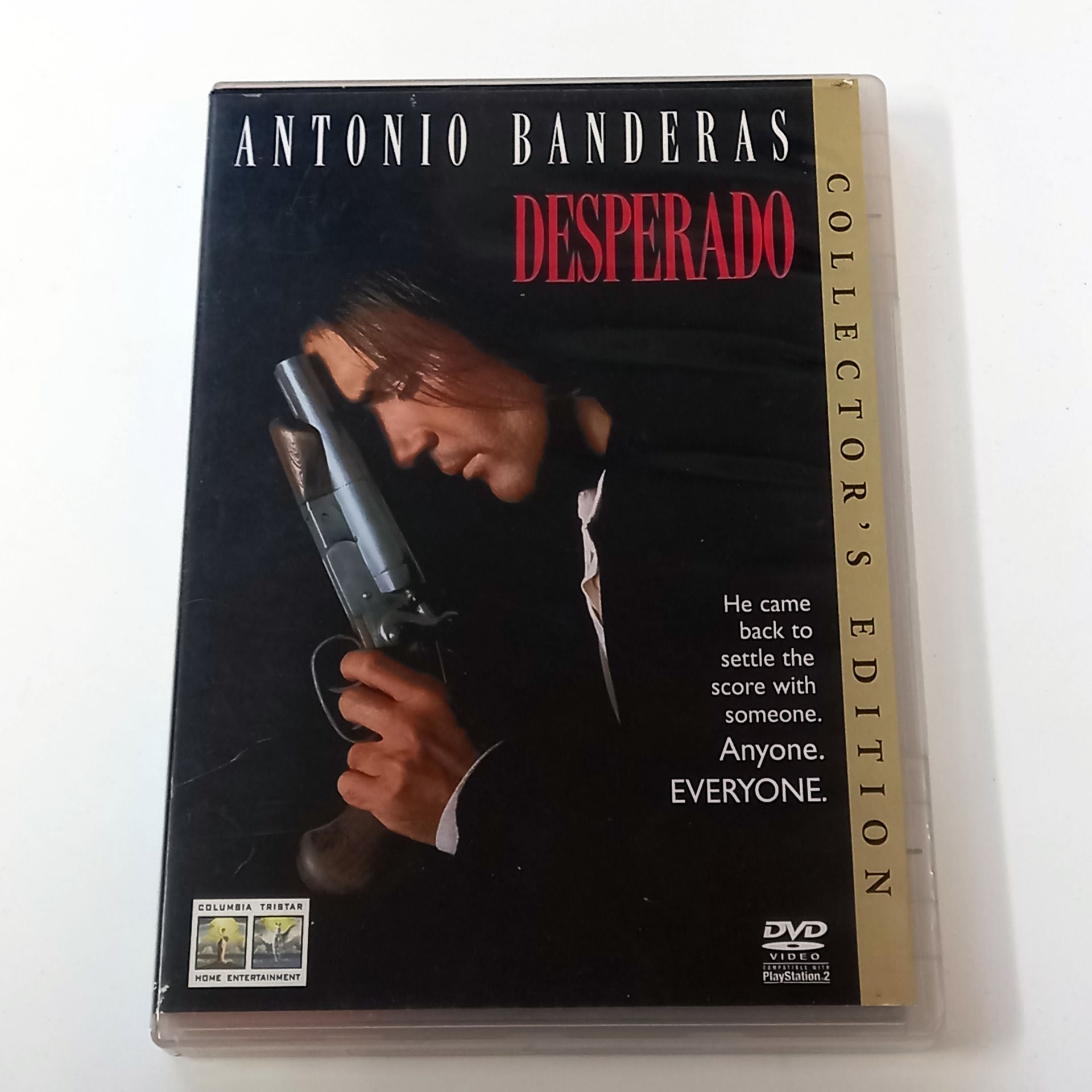 DESPERADO - ANTONIO BANDERAS, SALMA HAYEK, YÖN.: ROBERT RODRIGUEZ - DVD COLLECTOR\'S EDITION 2.EL