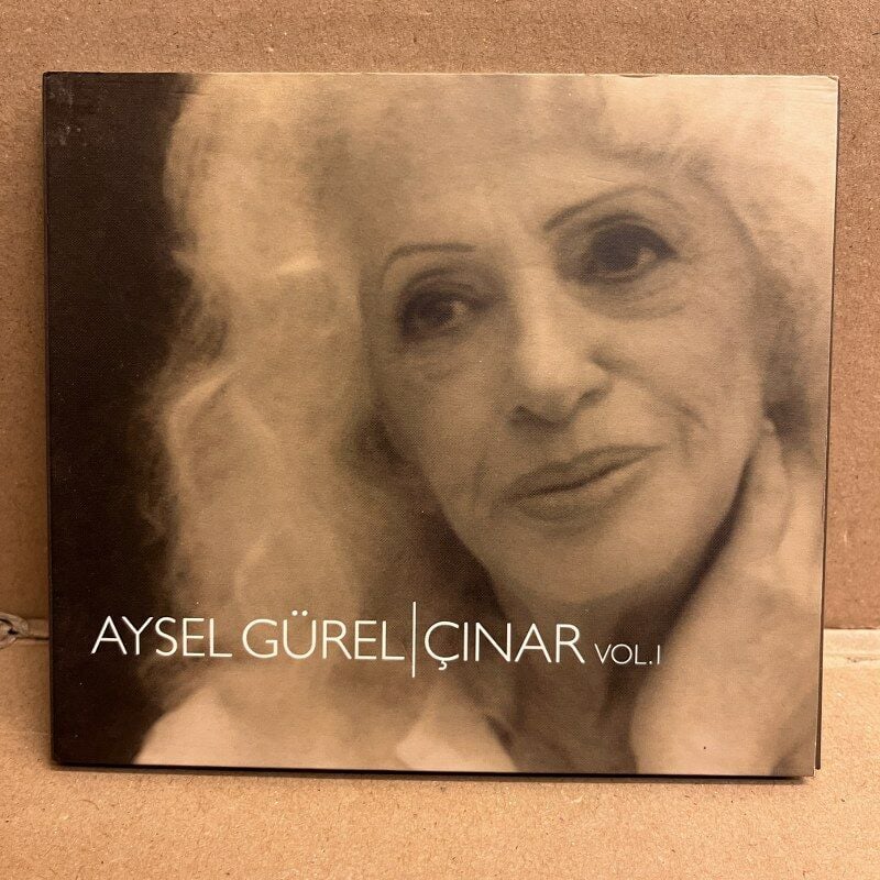 AYSEL GÜREL - ÇINAR VOL.1 - TRIBUTE ALBÜM (SEZEN AKSU, ZERRİN ÖZER, SUAVİ, TİMUR SELÇUK, NİLÜFER,.. (2008) -  DIGIPAK CD 2.EL