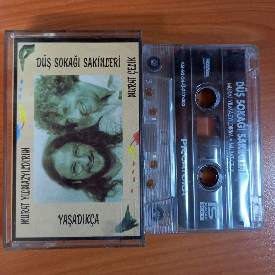 DÜŞ SOKAĞI SAKİNLERİ - YAŞADIKÇA / MURAT YILMAZYILDIRIM, MURAT ÇELİK (1993) - KASET 2.EL