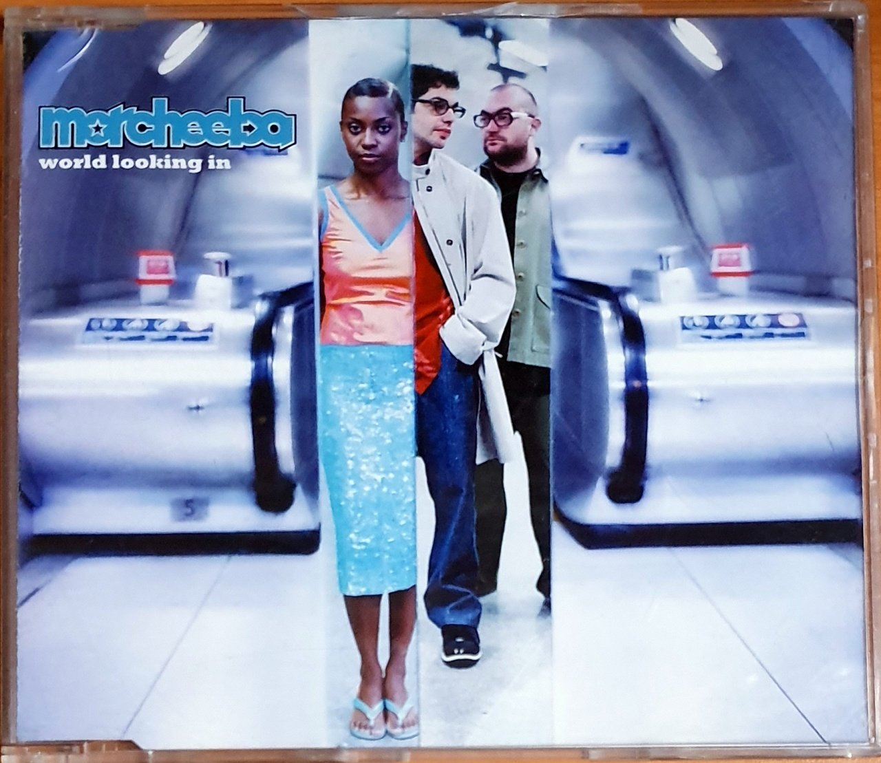 MORCHEEBA - WORLD LOOKING IN (2001) - CD PROMO SINGLE 2.EL