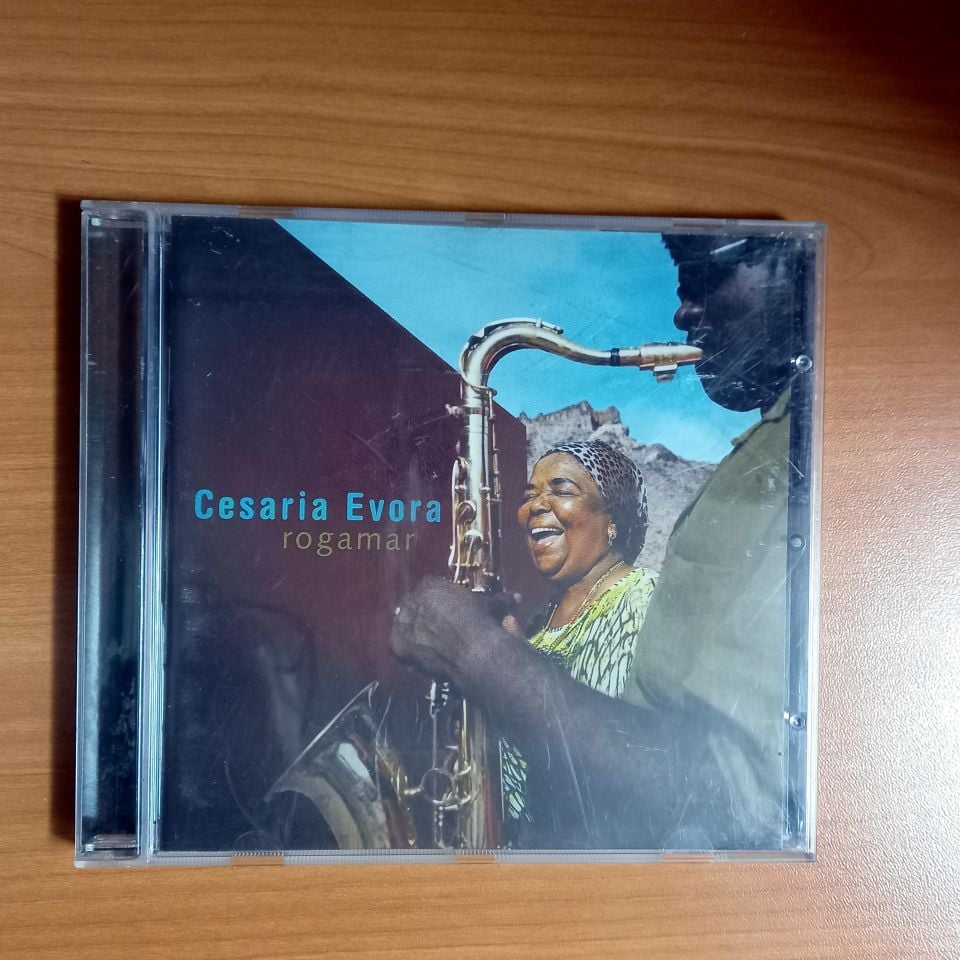 CESARIA EVORA – ROGAMAR (2006) - CD 2.EL