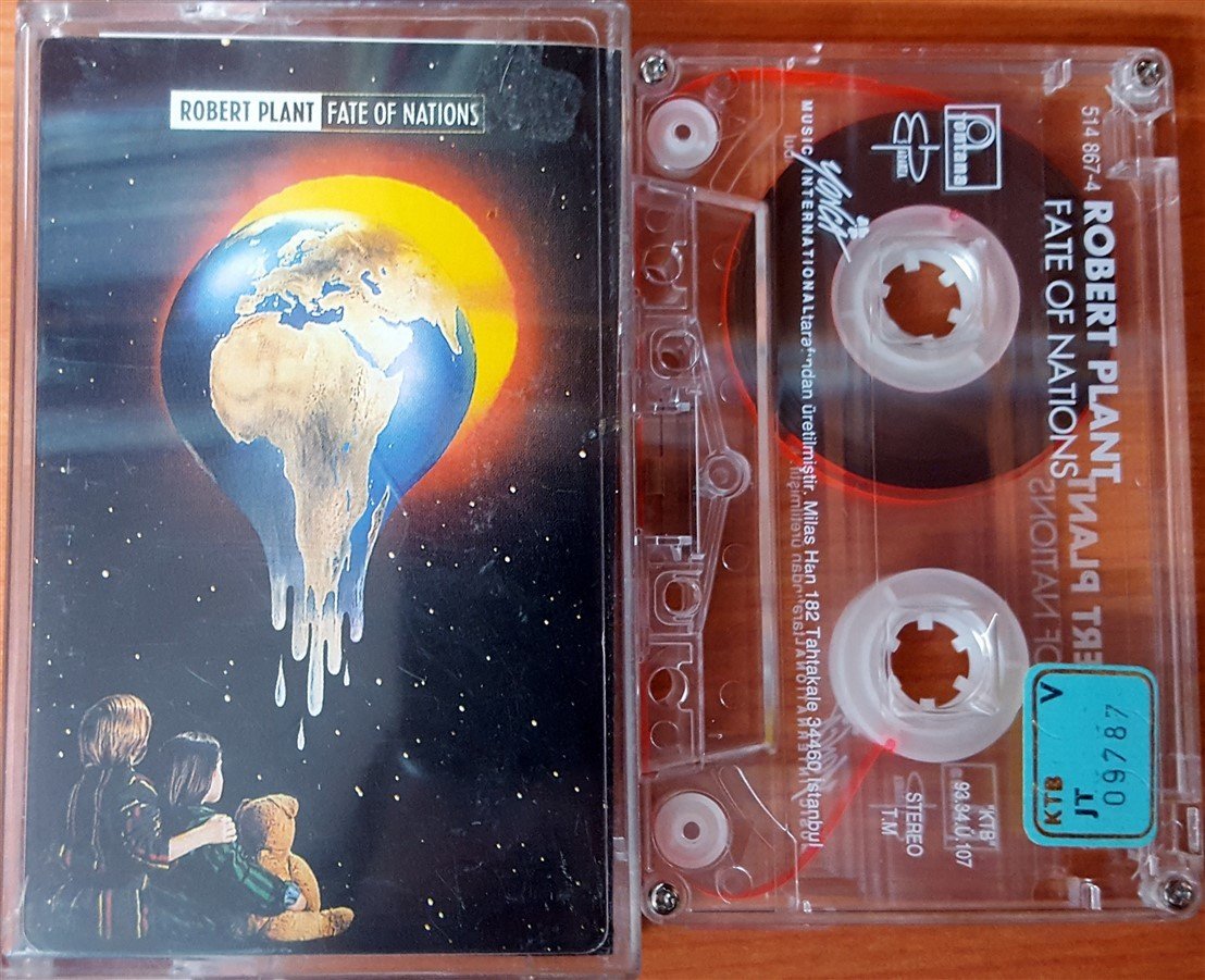 ROBERT PLANT - FATE OF NATIONS (1993) YONCA CASSETTE MADE IN TURKEY ''USED''