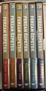 FERZAN ÖZPETEK 7 DVD BOX SET - MÜKEMMEL BİR GÜN, HAREM SUARE, CAHİL PERİLER, KARŞI PENCERE - KUTSAL YÜREK, BİR ÖMÜR YETMEZ - 2.EL