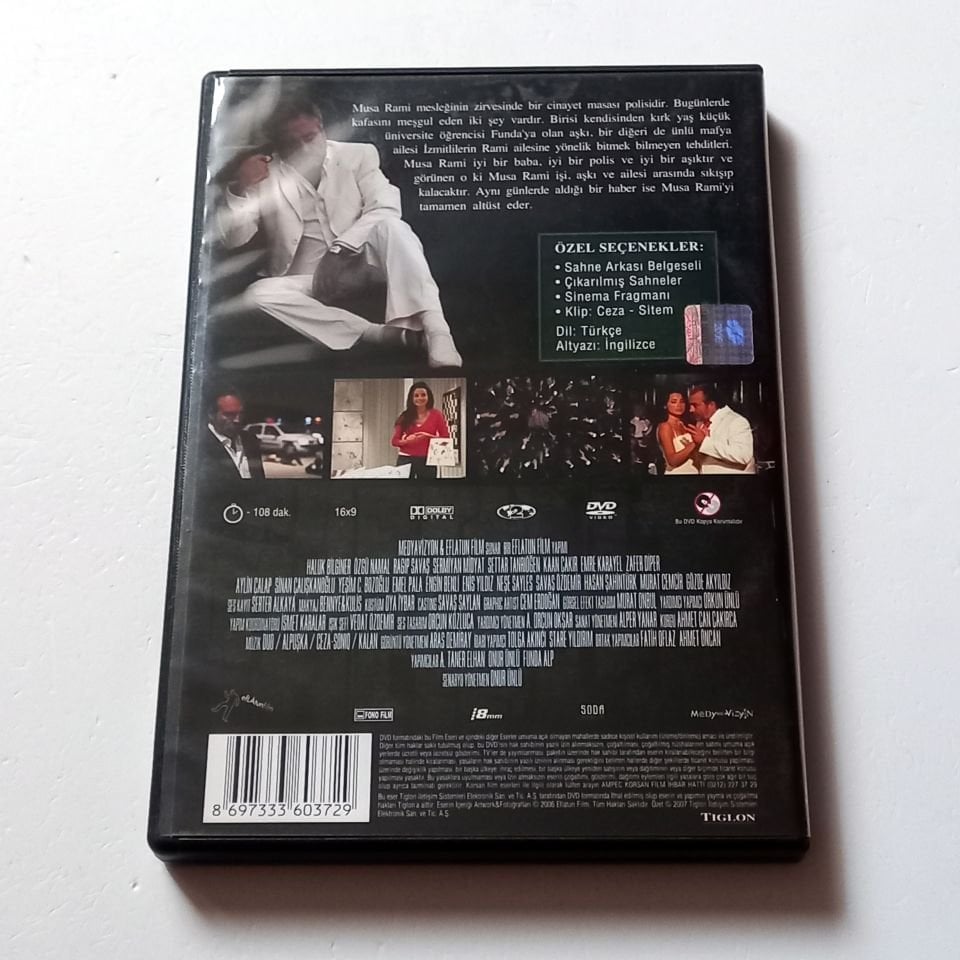 POLİS - HALUK BİLGİNER, ÖZGÜ NAMAL - YÖN.: ONUR ÜNLÜ - DVD 2.EL