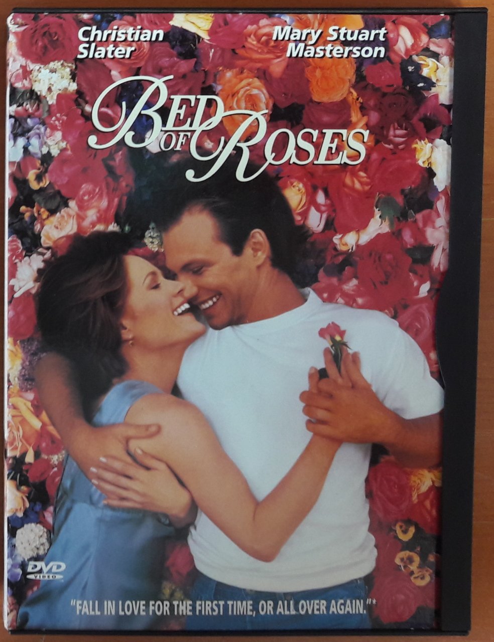 BED OF ROSES - CHRISTIAN SLATER - SNAPCASE DVD 2.EL 1. BÖLGE TR ALTYAZI YOKTUR