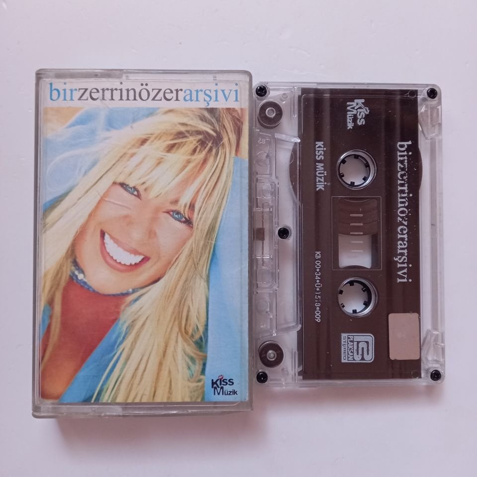 ZERRİN ÖZER - BİR ZERRİN ÖZER ARŞİVİ (2000) - KASET 2.EL