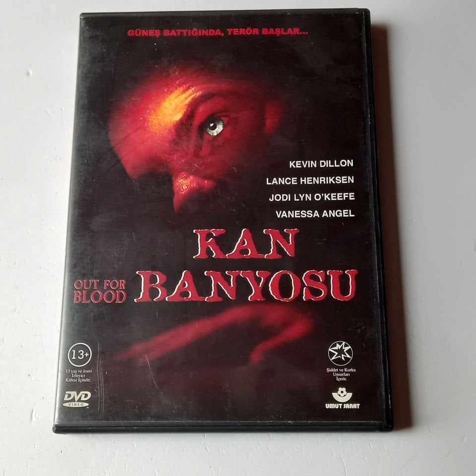 KAN BANYOSU / OUT FOR BLOOD - KEVIN DILLON, LANCE HENRIKSEN - YÖN.: RICHARD BRANDES - DVD 2.EL