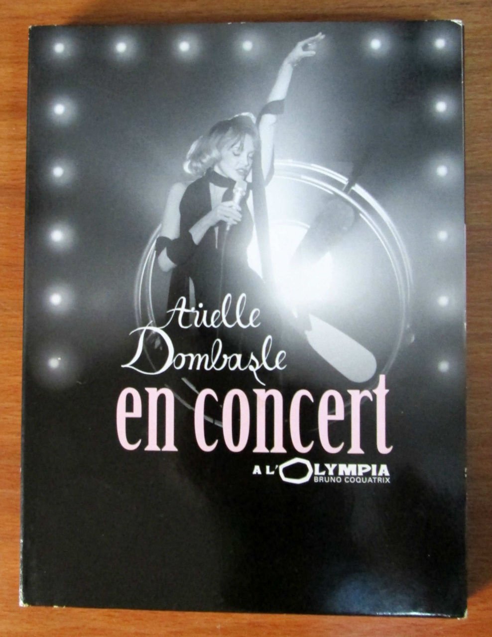 ARIELLE DOMBASLE - EN CONCERT OLYMPIA CD+DVD 2.EL