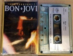 BON JOVI - 7800 FAHRENHEIT CASSETTE 1986 PAPER LABEL MADE IN TURKEY ''USED''