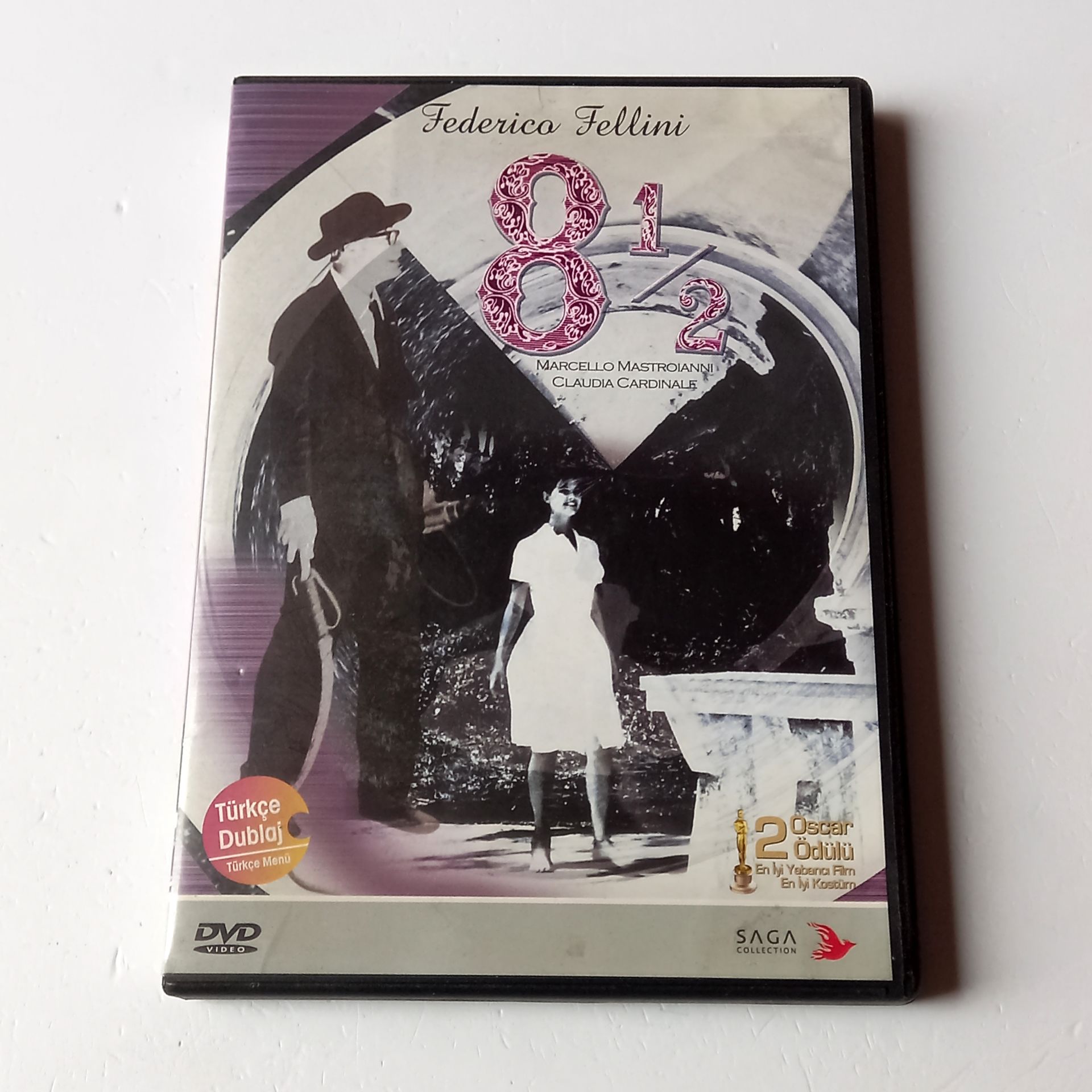 8½ - MARCELLO MASTROIANNI, CLAUDIA CARDINALE - YÖN.: FEDERICO FELLINI - DVD 2.EL