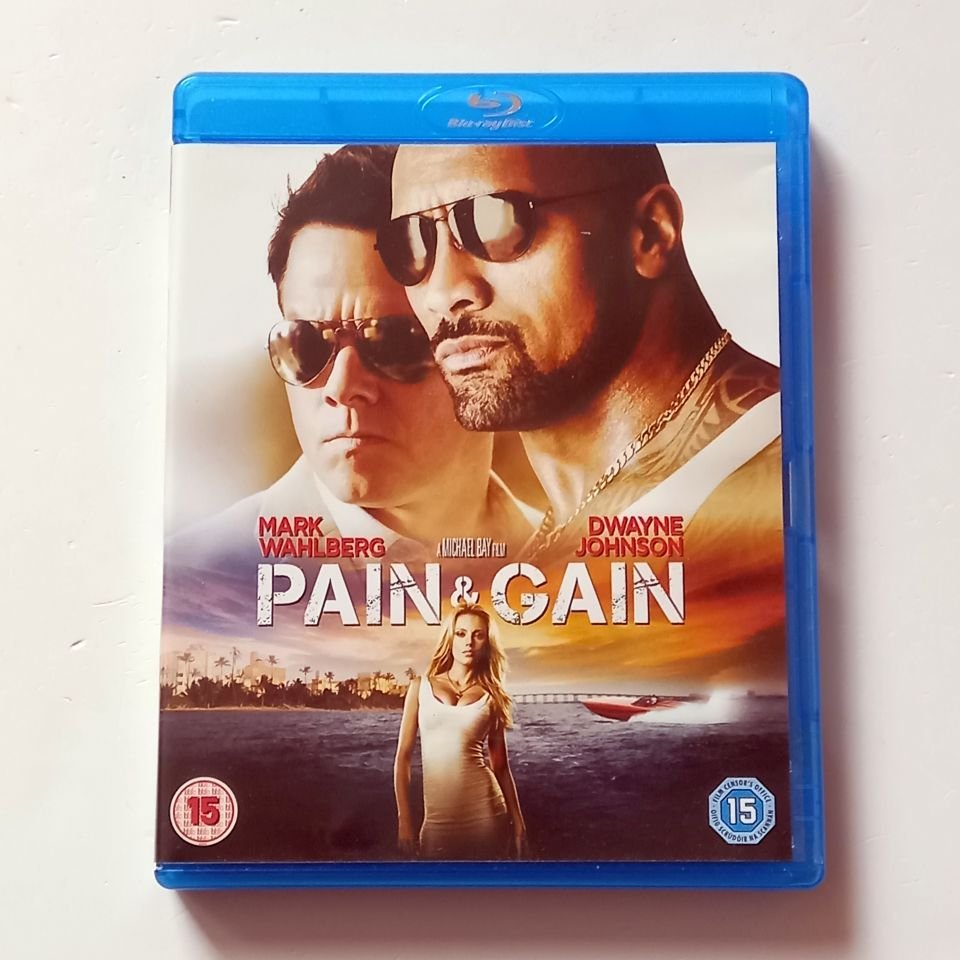 PAIN & GAIN - MARK WAHLBERG, DWAYNE JOHNSON - YÖN.: MICHAEL BAY - BLU-RAY BÖLGE A, B, C 2.EL TÜRKÇE ALTYAZI YOKTUR