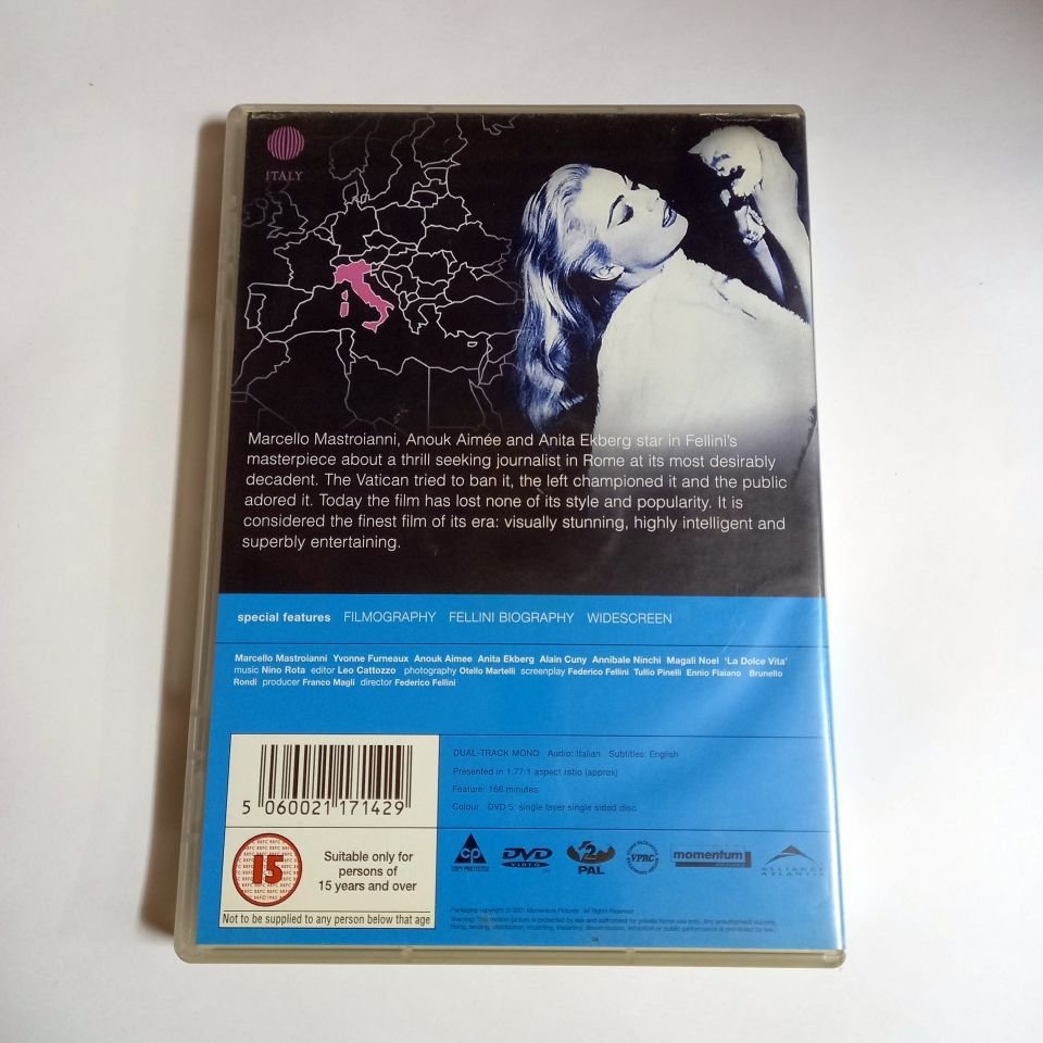 LA DOLCE VITA - MARCELLO MASTROIANNI, ANITA EKBERG, YÖN.: FEDERICO FELLINI - DVD 2.EL TÜRKÇE ALTYAZI YOKTUR