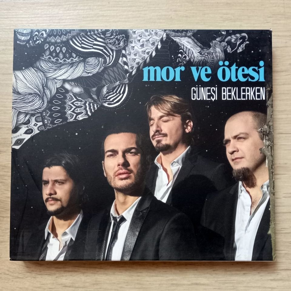 MOR VE ÖTESİ – GÜNEŞİ BEKLERKEN (2012) - CD 2.EL