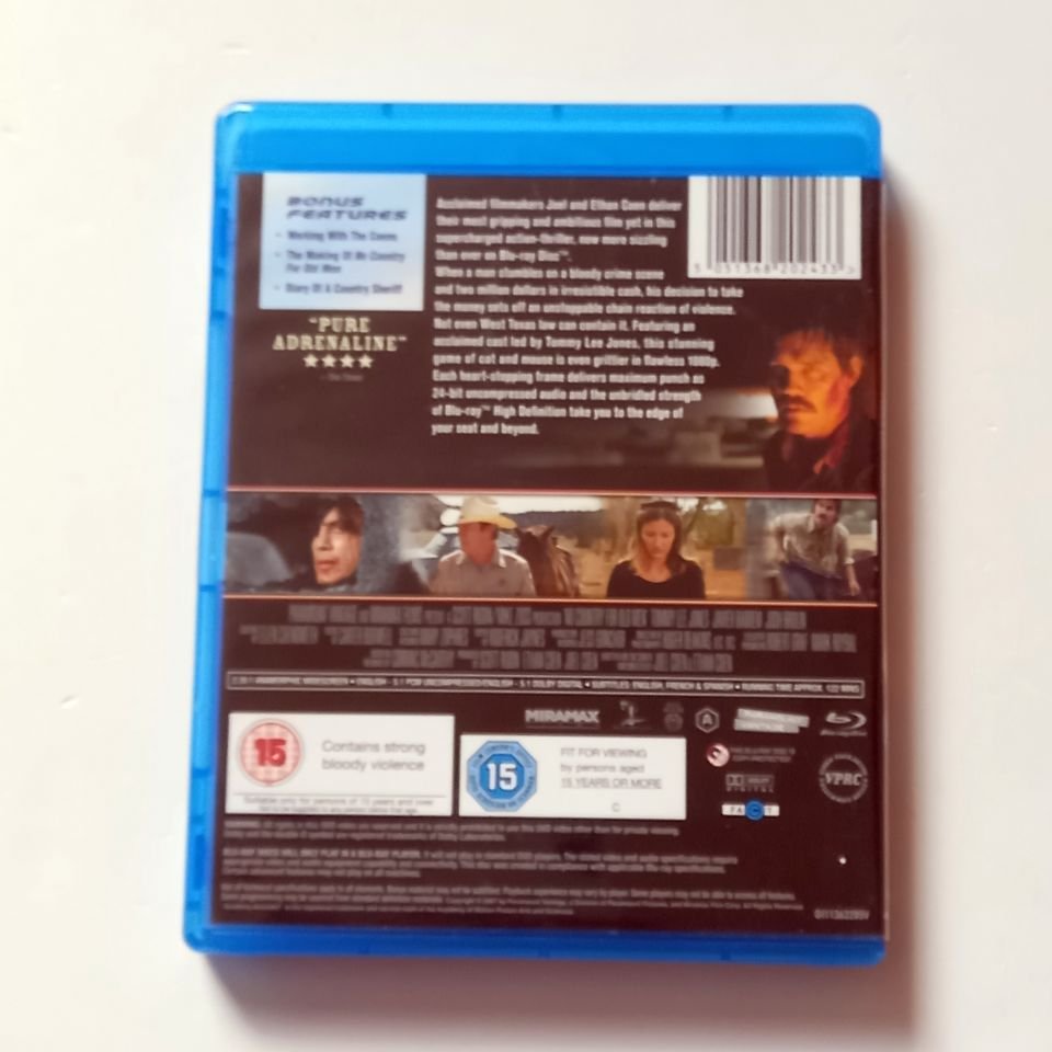 NO COUNTRY FOR OLD MEN -TOMMY LEE JONES, JAVIER BARDEM, JOSH BROLIN  - YÖN.: JOEL COEN & ETHAN COEN - BLU-RAY REGION A 2.EL TÜRKÇE ALTYAZI YOKTUR