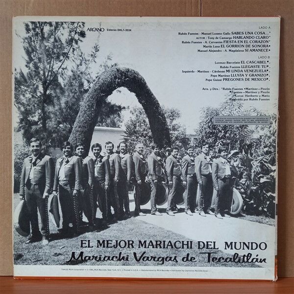 MARIACHI VARGAS DE TECALITLAN – HABLANDO CLARO... EL MEJOR MARIACHI DEL MUNDO (1980) - LP 2.EL PLAK