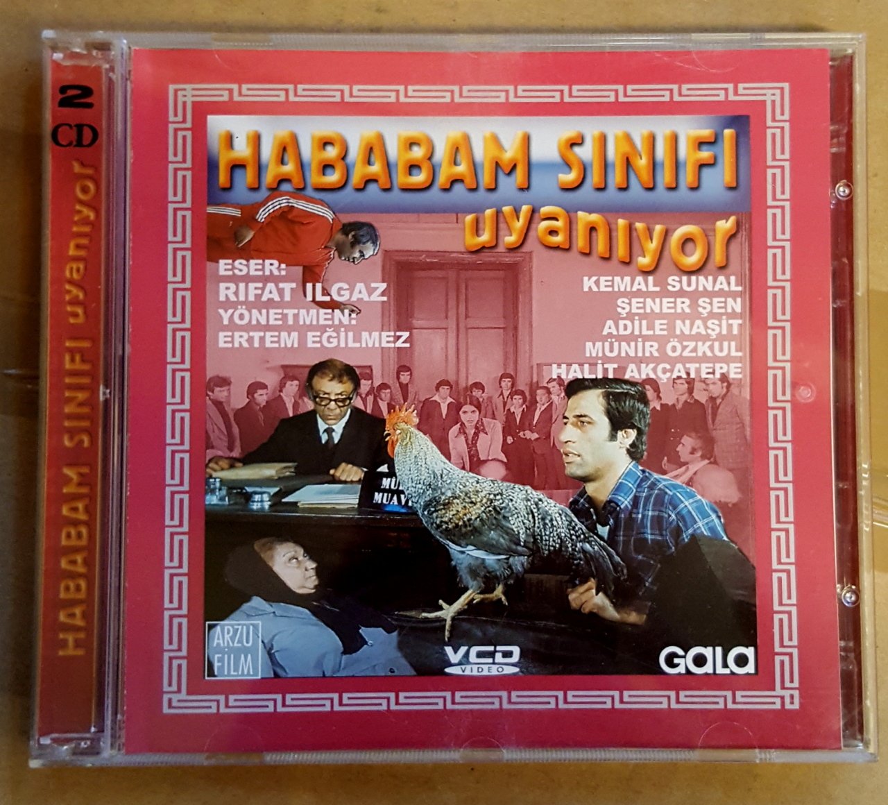 HABABAM SINIFI UYANIYOR - KEMAL SUNAL ŞENER ŞEN - VCD 2.EL