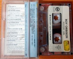 ROY ORBISON - MYSTERY GIRL (1989) TOPKAPI CASSETTE MADE IN TURKEY ''USED'' PAPER LABEL