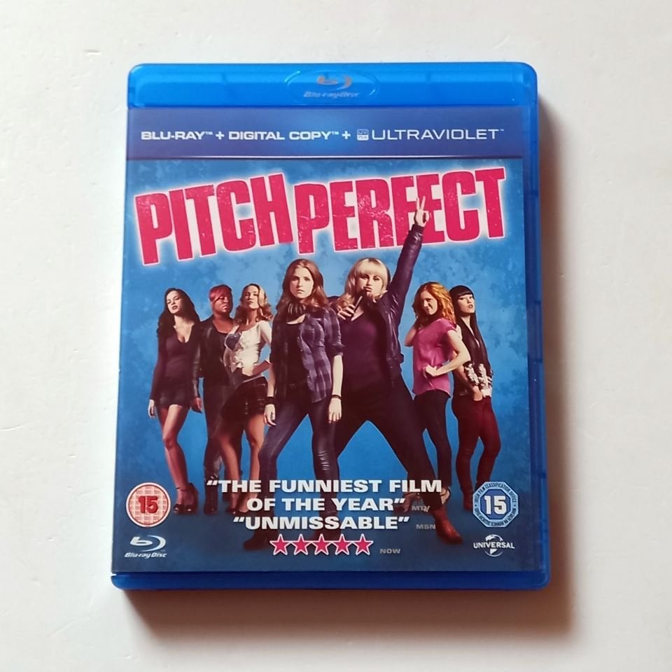PITCH PERFECT - ANNA KENDRICK, SKYLAR ASTIN, REBEL WILSON - YÖN.: JASON MOORE - BLU-RAY REGION FREE 2.EL TÜRKÇE ALTYAZI YOKTUR