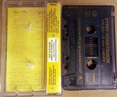 KIM CARNES - GYPSY HONEYMOON THE BEST OF KIM CARNES (1993) KENT CASSETTE MADE IN TURKEY ''USED''