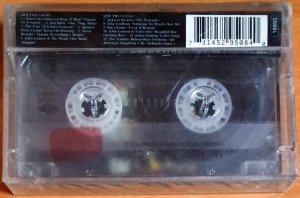 MR HOLLAND'S OPUS SOUNDTRACK / LEN BARRY, THE TOYS, STEVIE WONDER, RAY CHARLES, JOHN LENNON (1996) - KASET SIFIR