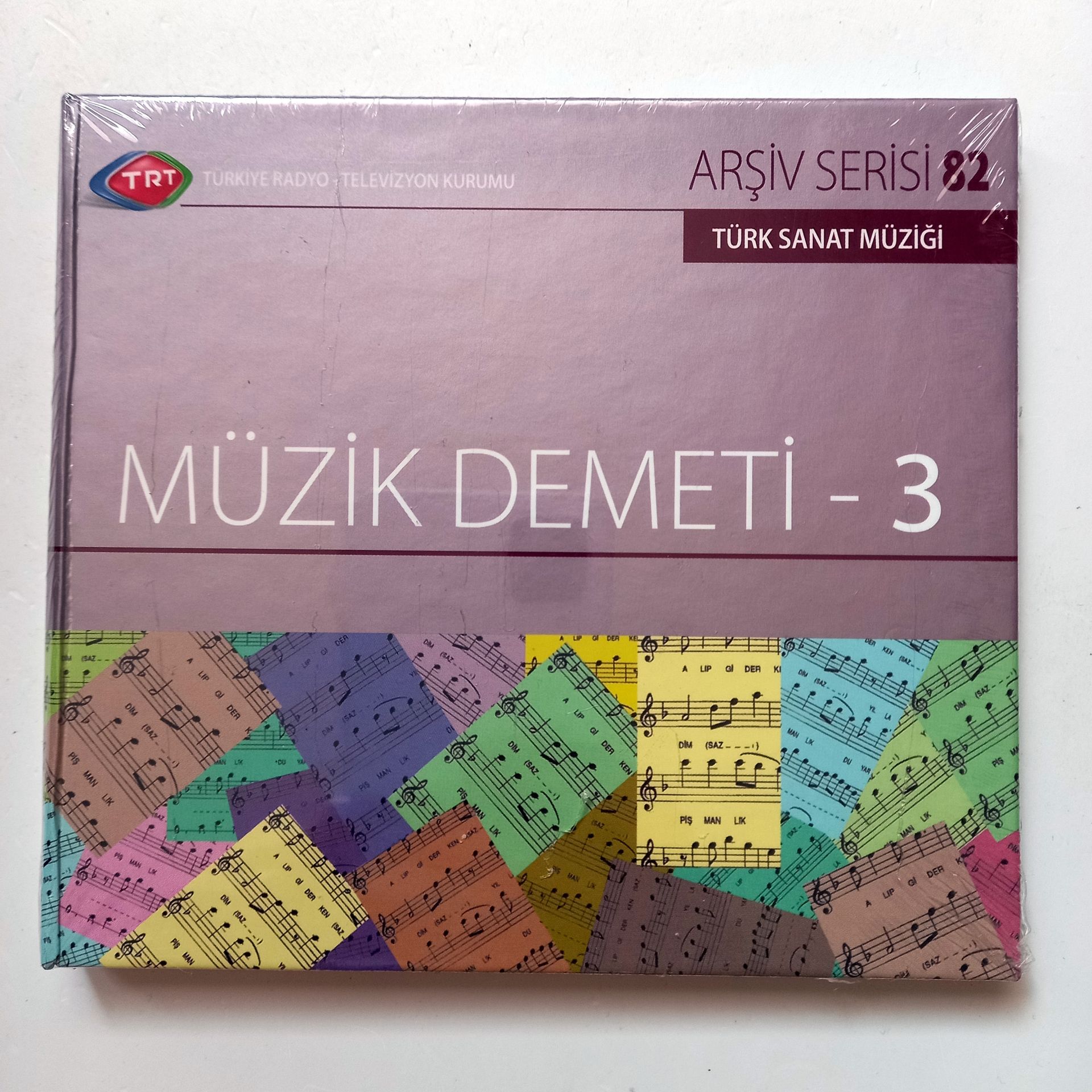 MÜZİK DEMETİ-3 / TÜRK SANAT MÜZİĞİ / TRT ARŞİV SERİSİ 82 - CD SIFIR