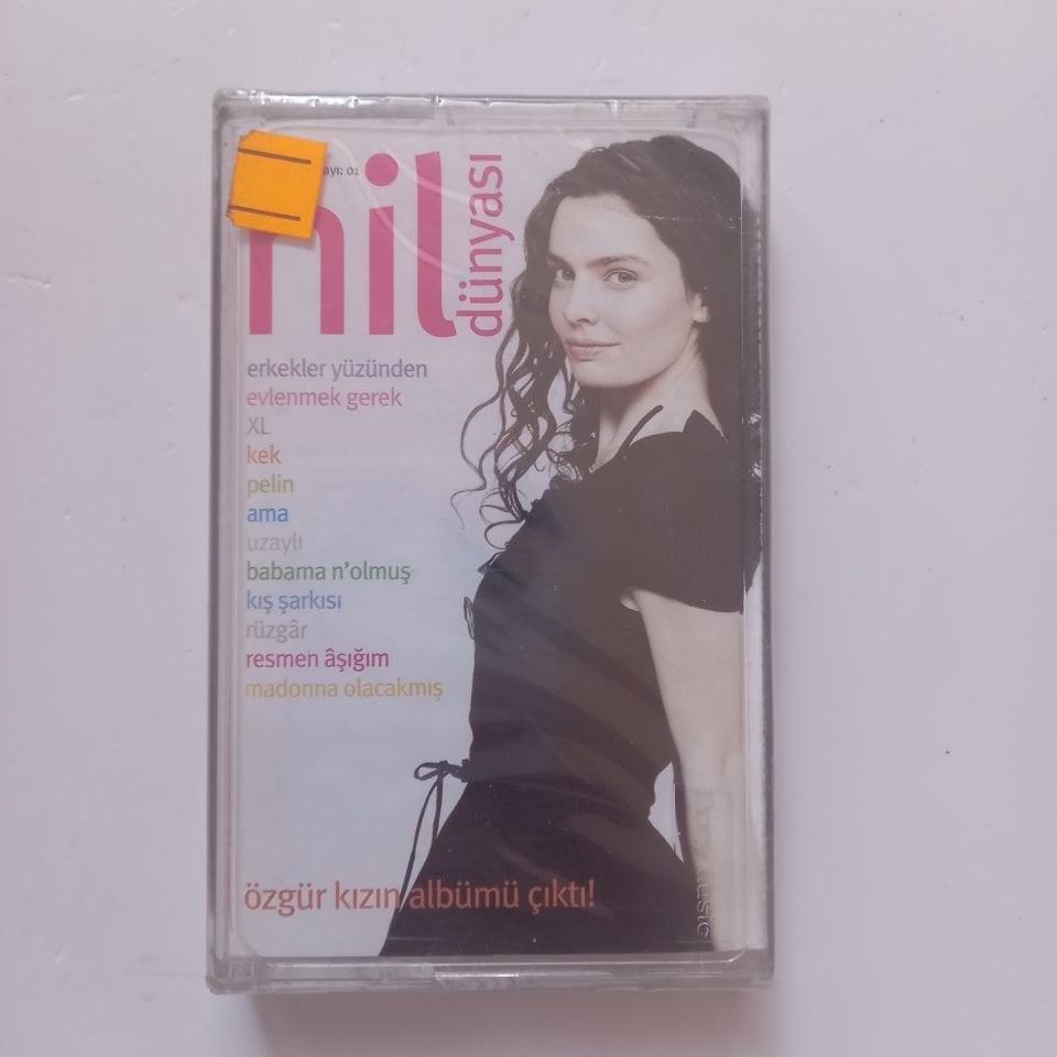 NİL KARAİBRAHİMGİL - NİL DÜNYASI - KASET SIFIR