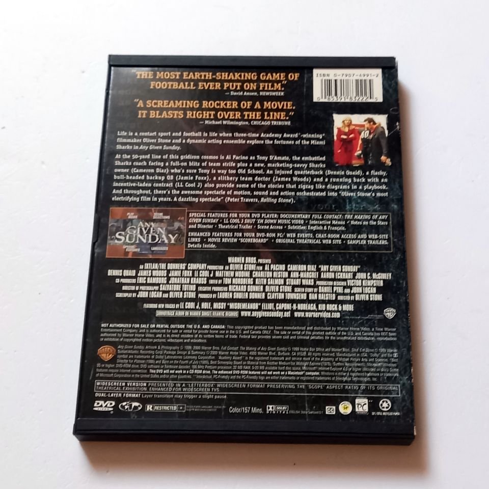 ANY GIVEN SUNDAY -AL PACINO, DENNIS QUAID, CAMERON DIAZ - YÖN.: OLIVER STONE - DVD SNAPCASE 1. BÖLGE TÜRKÇE ALTYAZI YOKTUR 2.EL