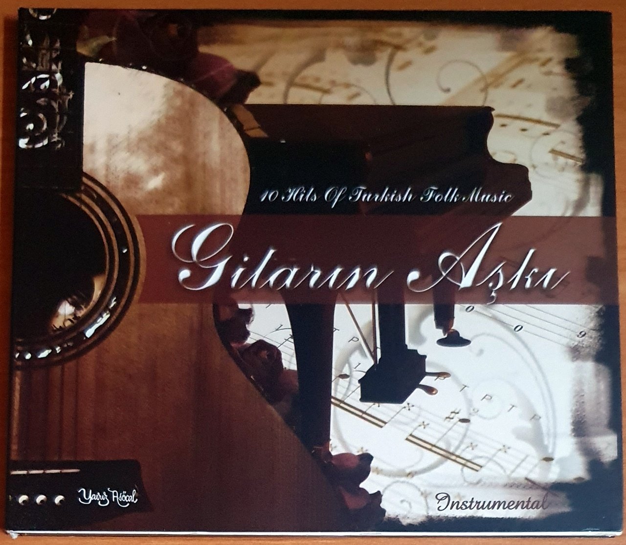 GİTARIN AŞKI / INSTRUMENTAL - CD 2.EL