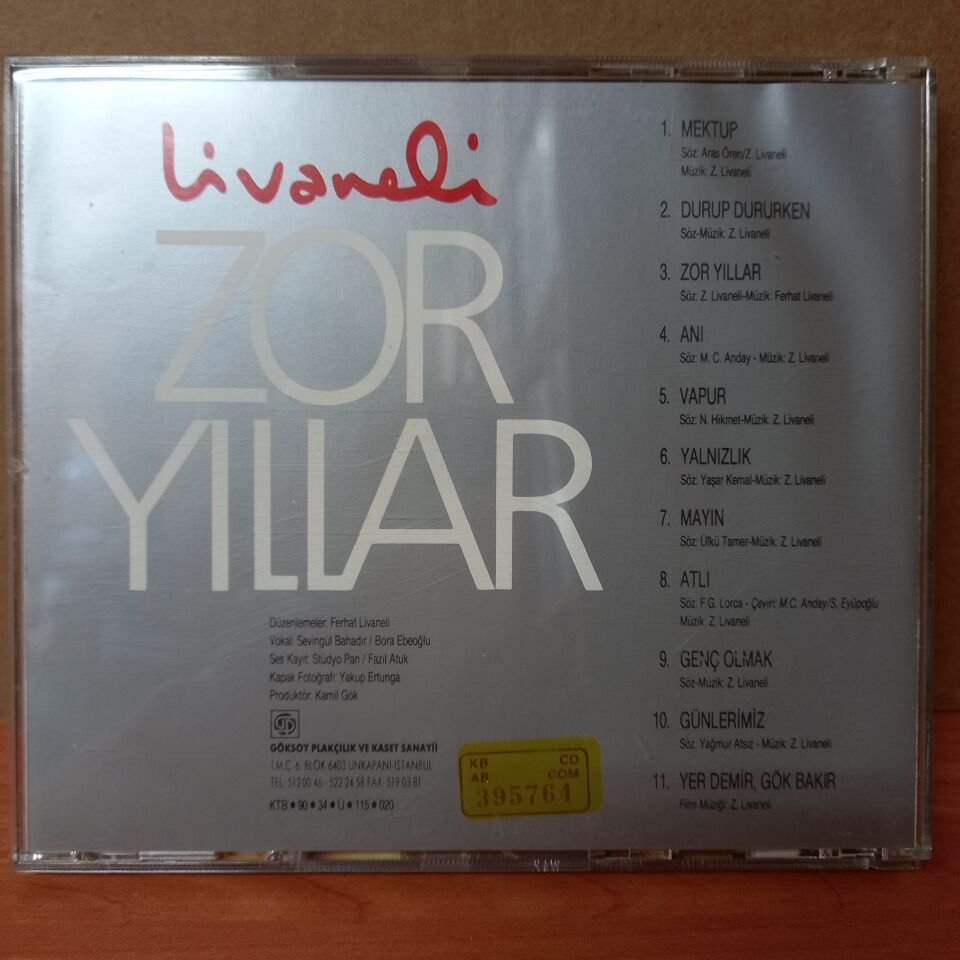 ZÜLFÜ LİVANELİ - ZOR YILLAR (1990) - CD 2.EL