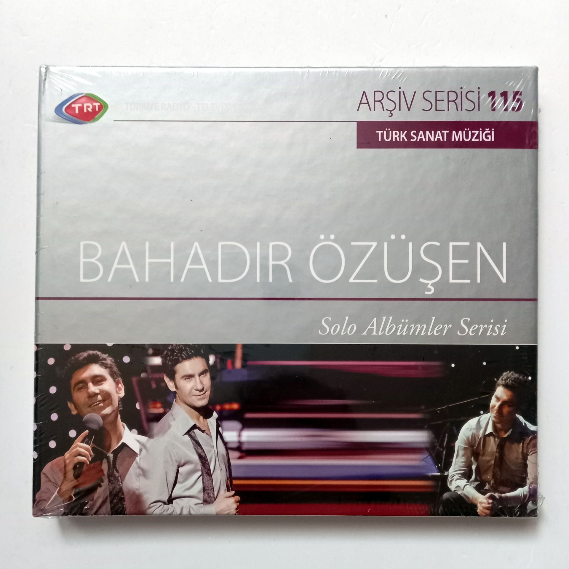 BAHADIR ÖZÜŞEN / TÜRK SANAT MÜZİĞİ / TRT ARŞİV SERİSİ 115 - CD SIFIR