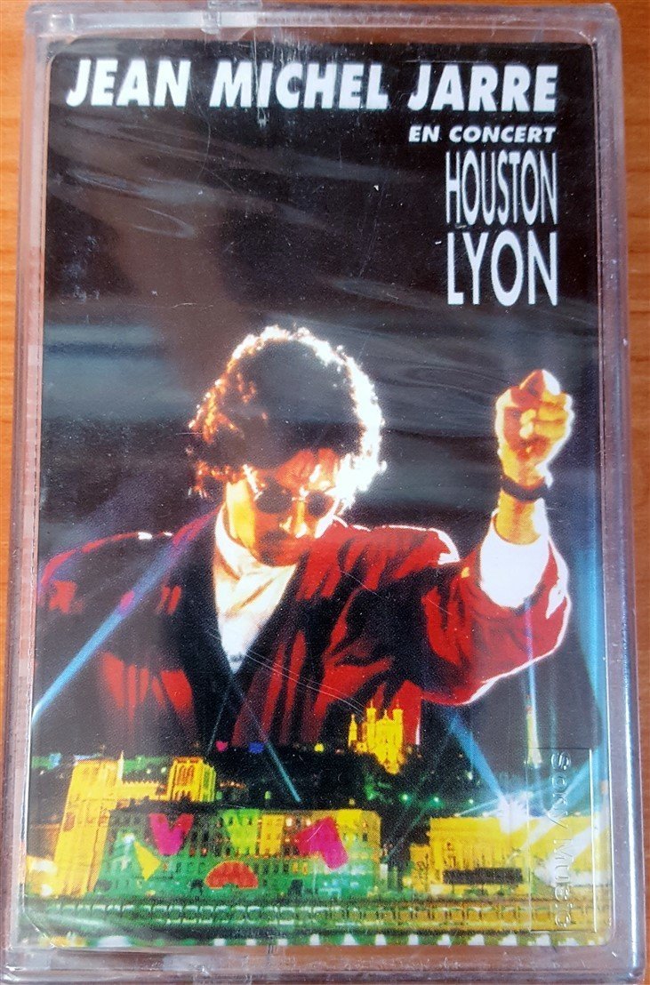 JEAN MICHEL JARRE - EN CONCERT HOUSTON LYON CASSETTE MADE IN TURKEY ''NEW''