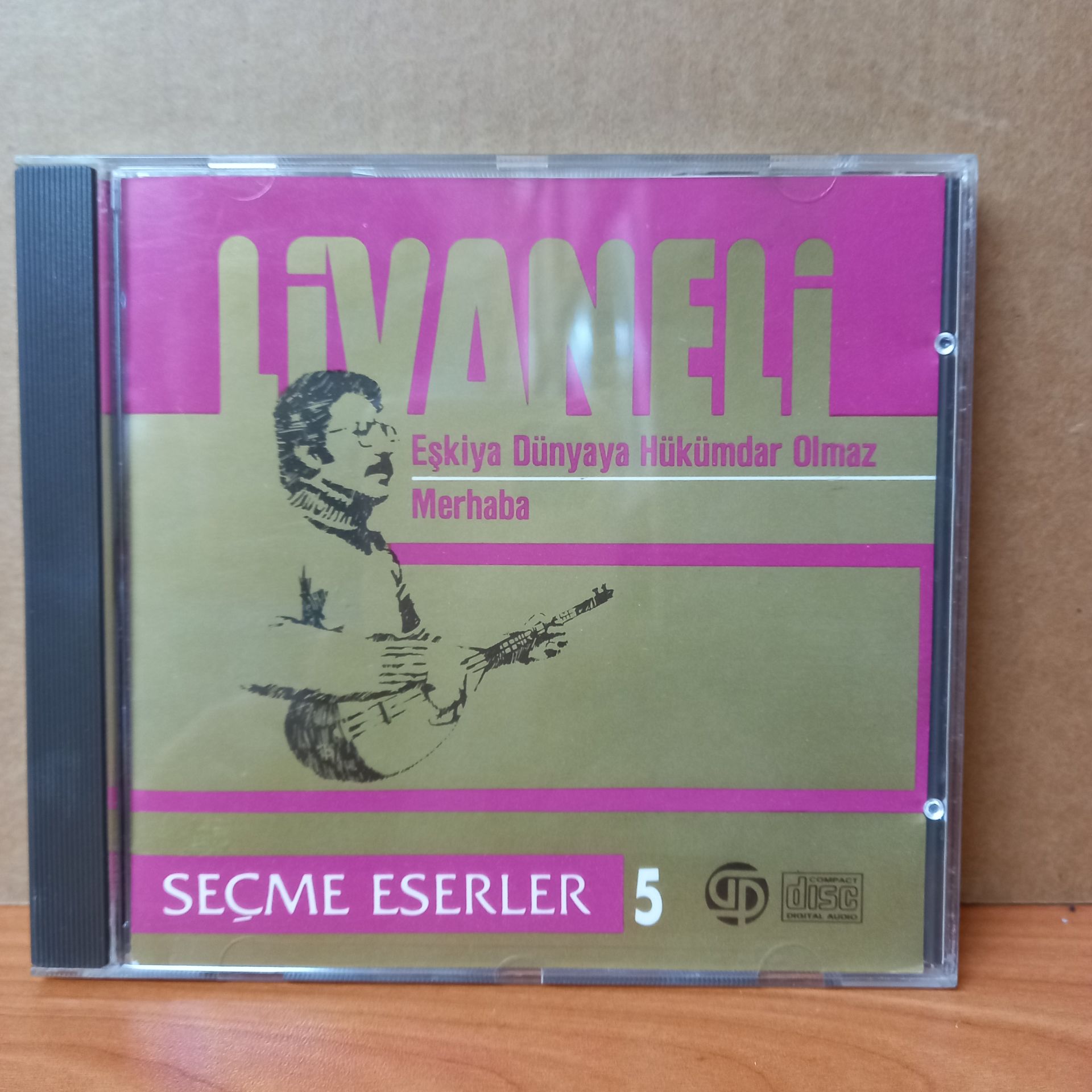 ZÜLFÜ LİVANELİ - EŞKİYA DÜNYAYA HÜKÜMDAR OLMAZ / MERHABA / SEÇME ESERLER 5 (1990) - CD 2.EL