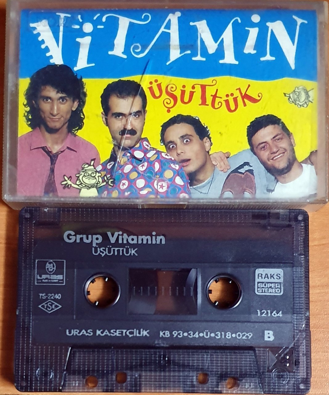 GRUP VİTAMİN - ÜŞÜTTÜK (1993) - KASET URAS 2.EL