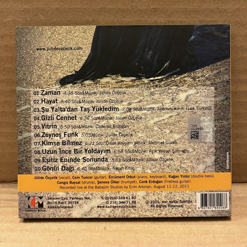 JÜLİDE ÖZÇELİK - JAZZ İSTANBUL VOLUME 2 (2011) - DIGIPAK CD 2.EL