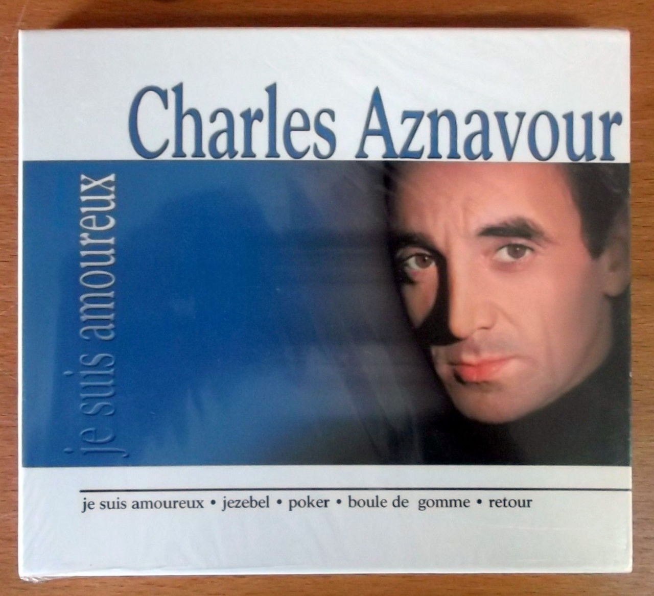 CHARLES AZNAVOUR - JE SUIS AMOUREUX - CD SIFIR