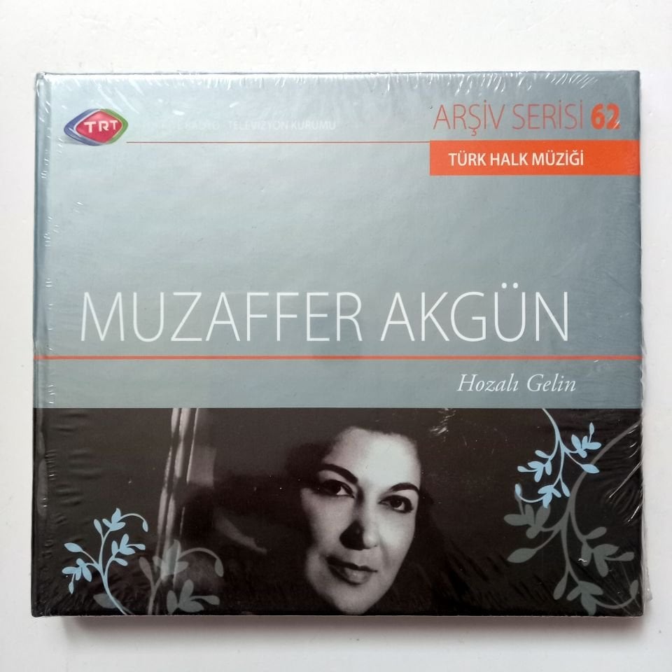 MUZAFFER AKGÜN - HOZALI GELİN / TÜRK HALK MÜZİĞİ / TRT ARŞİV SERİSİ 62 - CD SIFIR