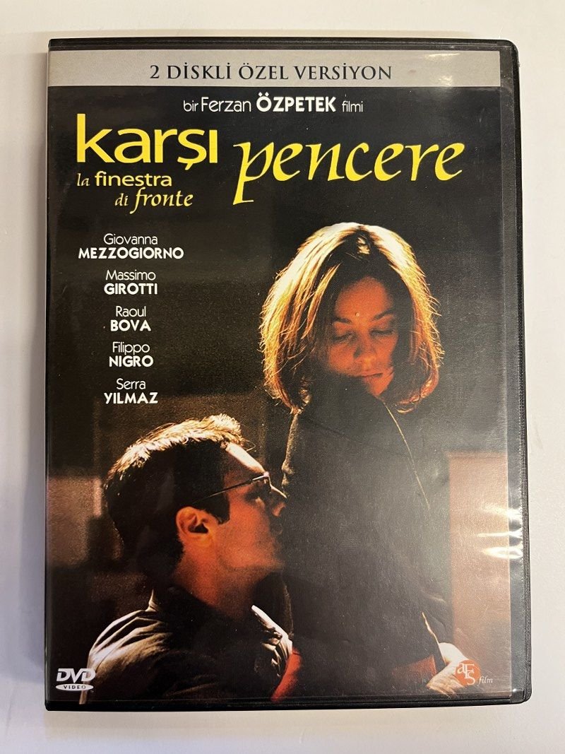 KARŞI PENCERE - LA FINESTRA DI FRONTE - FERZAN ÖZPETEK - 2 DVD ÖZEL VERSİYON 2.EL