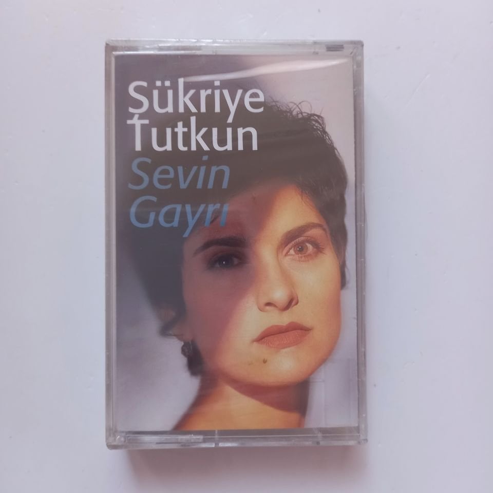 ŞÜKRİYE TUTKUN - SEVİN GAYRI (1996) - KASET SIFIR