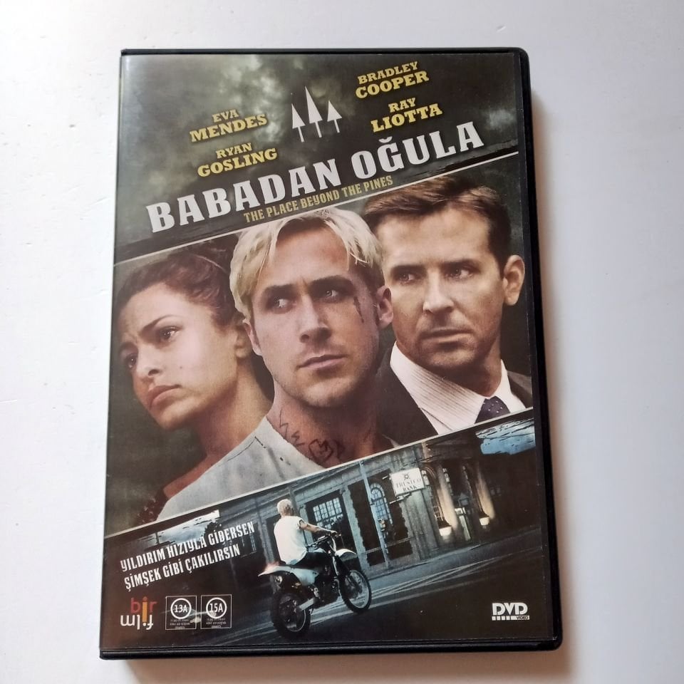 BABADAN OĞULA - THE PLACE BEYOND THE PINES - RYAN GOSLING, BRADLEY COOPER, EVA MENDES, RAY LIOTTA, YÖN.: DEREK CIANFRANCE - DVD 2.EL