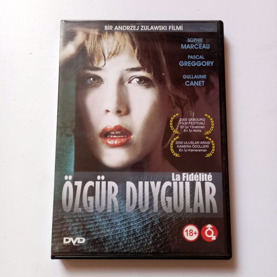 ÖZGÜR DUYGULAR - LA FIDELITE - SOPHIE MARCEAU, PASCAL GREGGORY, GUILLAUME CANET, YÖN.: ANDREJ ZULAWSKI - DVD 2.EL