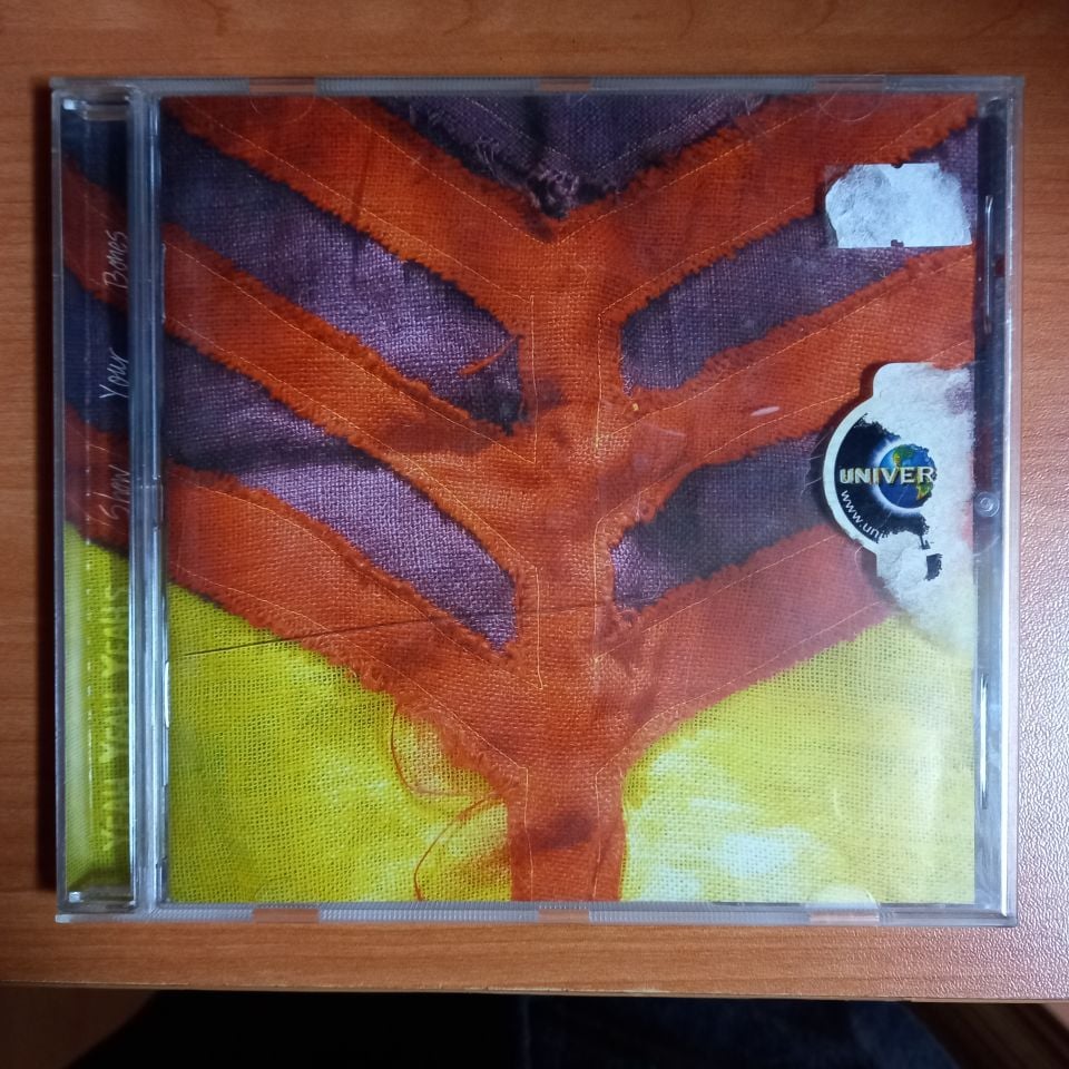 YEAH YEAH YEAHS – SHOW YOUR BONES (2006) - CD 2.EL