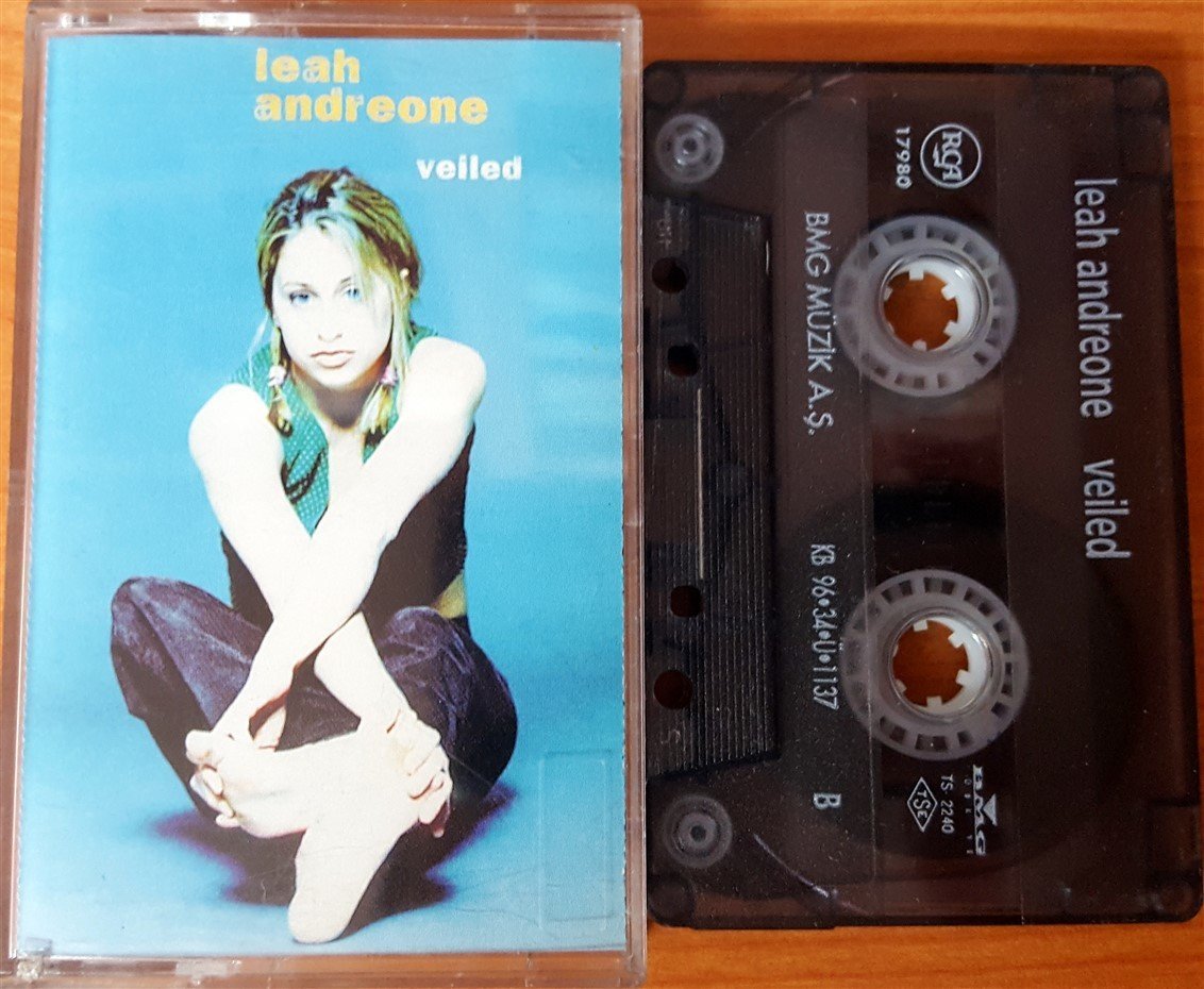 LEAH ANDREONE - VEILED (1996) BMG CASSETTE MADE IN TURKEY ''USED''