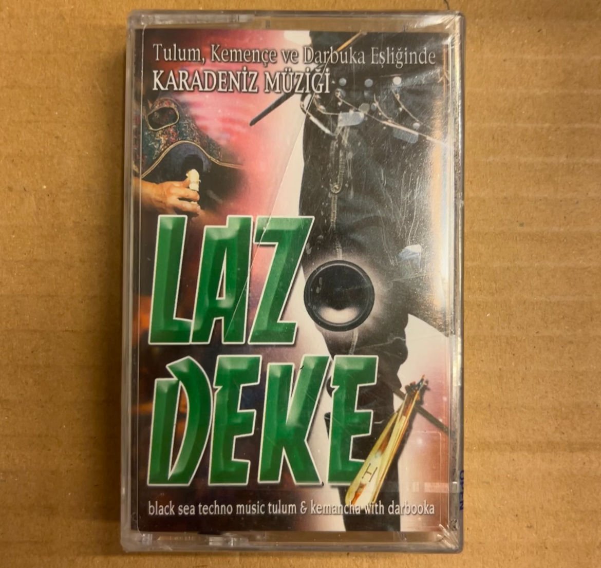 LAZDEKE - TULUM KEMENÇE VE DARBUKA EŞLİĞİNDE KARADENİZ MÜZİĞİ / BLACK SEA TECHNO (2004) - KASET AMBALAJINDA SIFIR