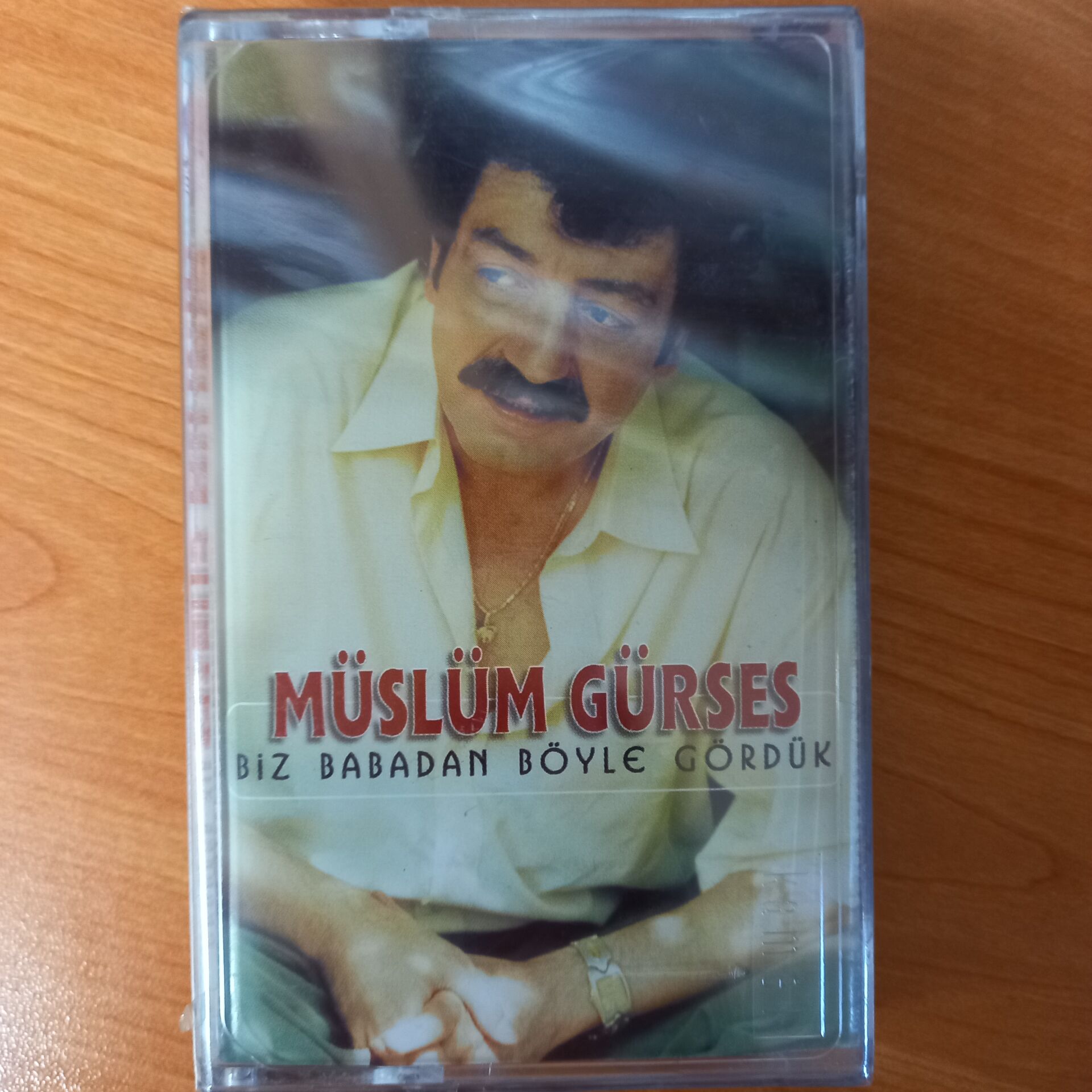 MÜSLÜM GÜRSES - BİZ BABADAN BÖYLE GÖRDÜK - KASET SIFIR