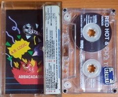 RED HOT & POP / BETTY BOO, JIMMY NAIL, UNDERCOVER, LOS DUKES, OPUS III (1992) - KASET MMY 2.EL